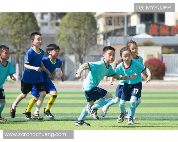 足球明星们的趣味时刻大集合精彩瞬间尽在这部玩耍视频大全中 足球明星们的趣味时刻大集合精彩瞬间尽在这部玩耍视频大全中